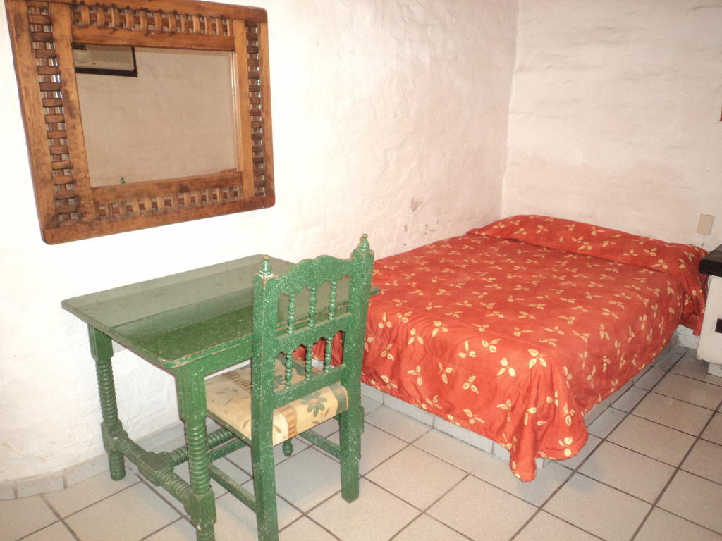 Hotel El Rancho Navojoa Exteriör bild