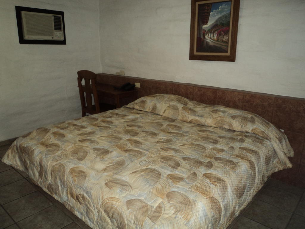 Hotel El Rancho Navojoa Rum bild