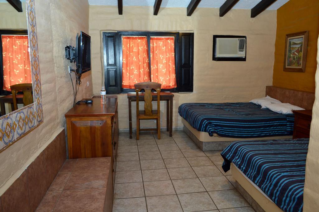 Hotel El Rancho Navojoa Exteriör bild